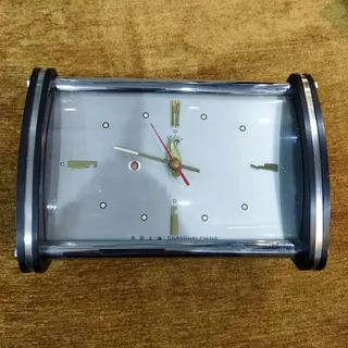 ساعت رومیزی