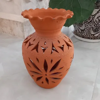 گلدان سفالی
