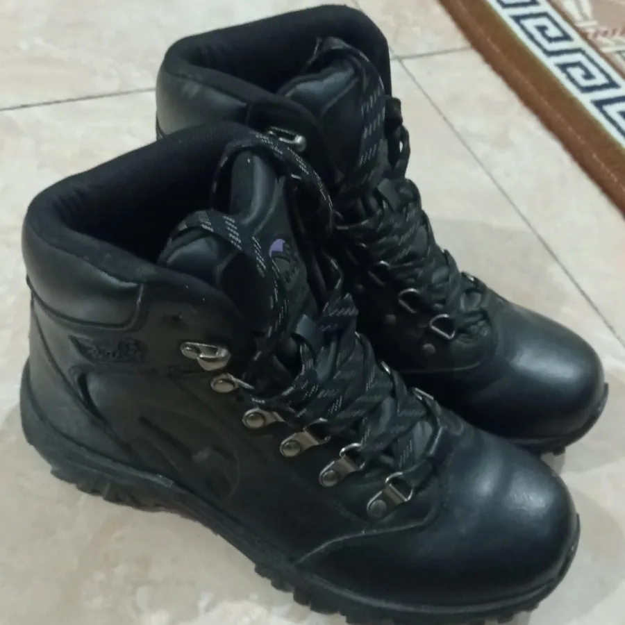 کفش کوهنوردی مارک gelert