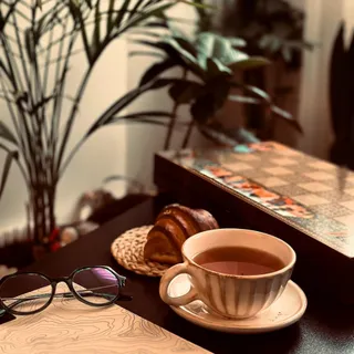 فنجون نعلبکی