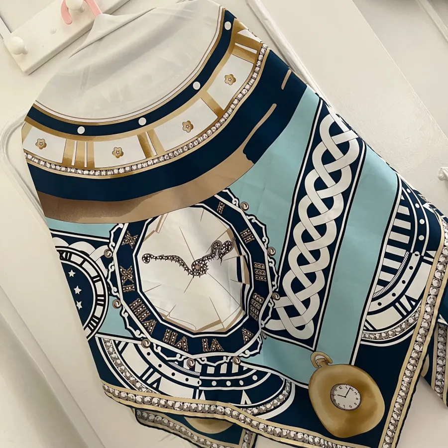 روسری ابریشم توییل