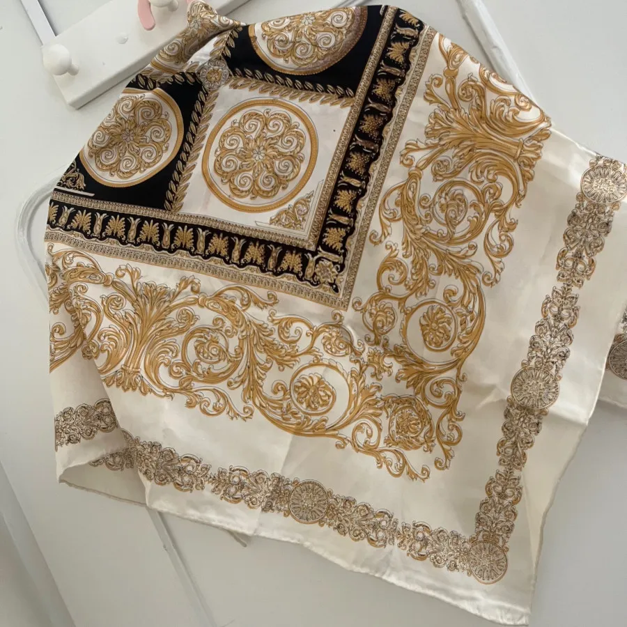 روسری ابریشم ترک