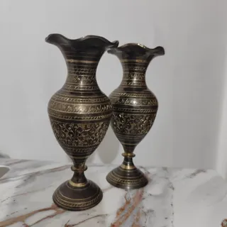 گلدان برنجی سیاه قلم