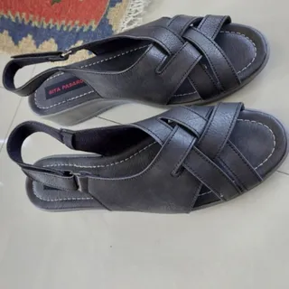 دو جفت صندل تابستانی