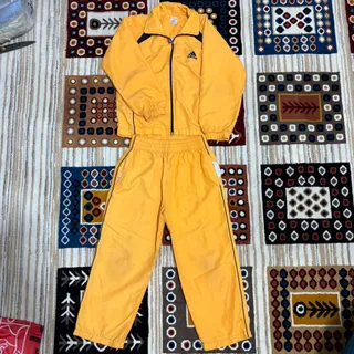 ست لباس ورزشی بچگانه