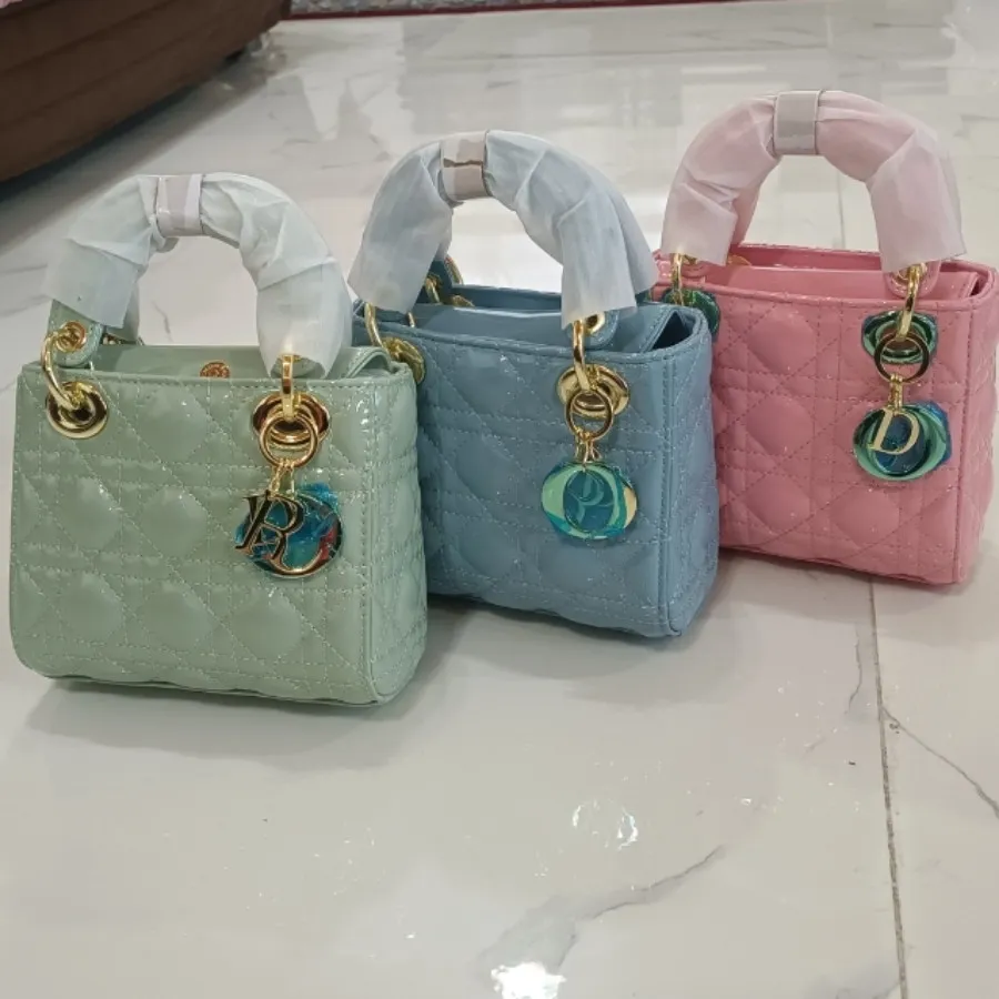 دیور وارداتی