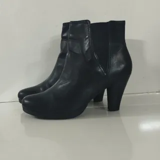 نیم بوت زنانه اسپریت