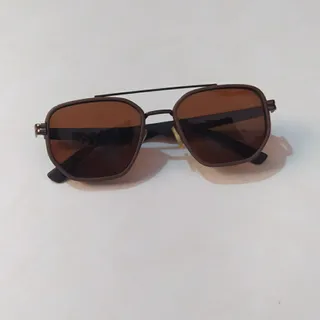 عینک آفتابی