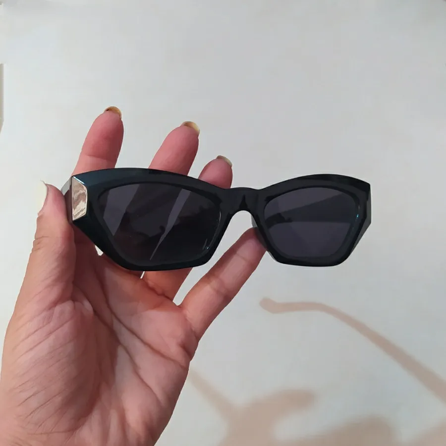 عینک آفتابی