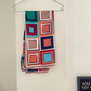 اسکارف ابریشمی