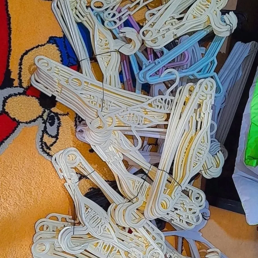 چوب لباسی
