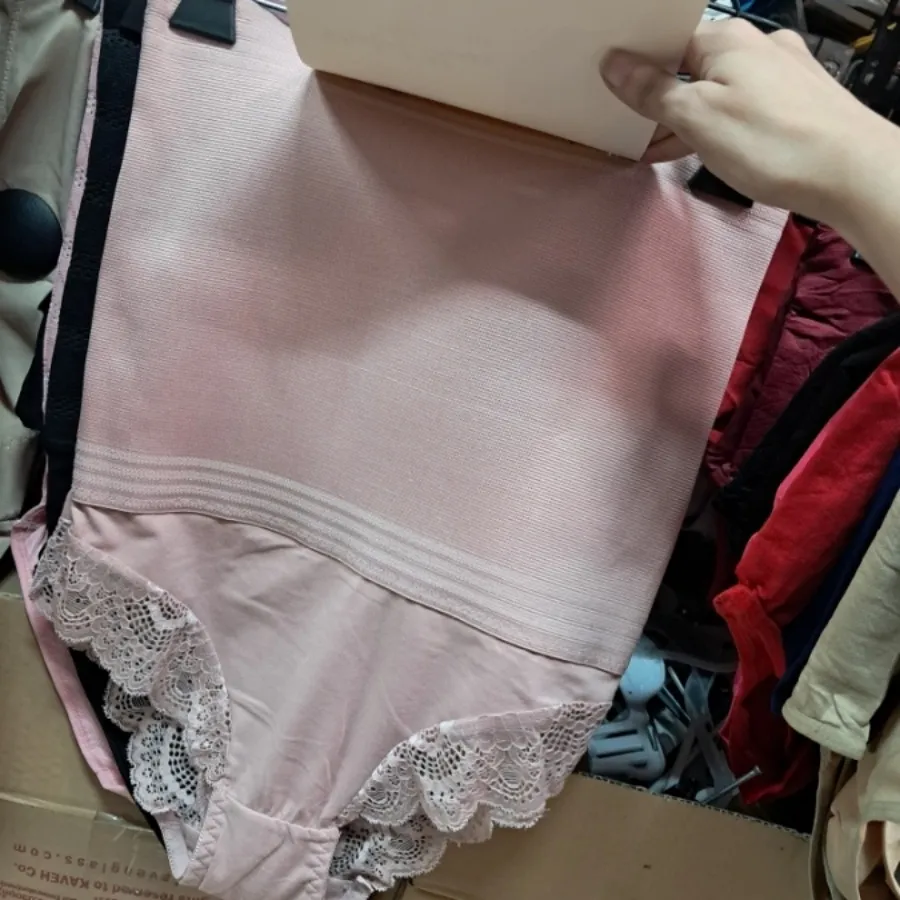 گن شورتی زنانه