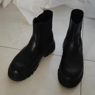 نیم بوت