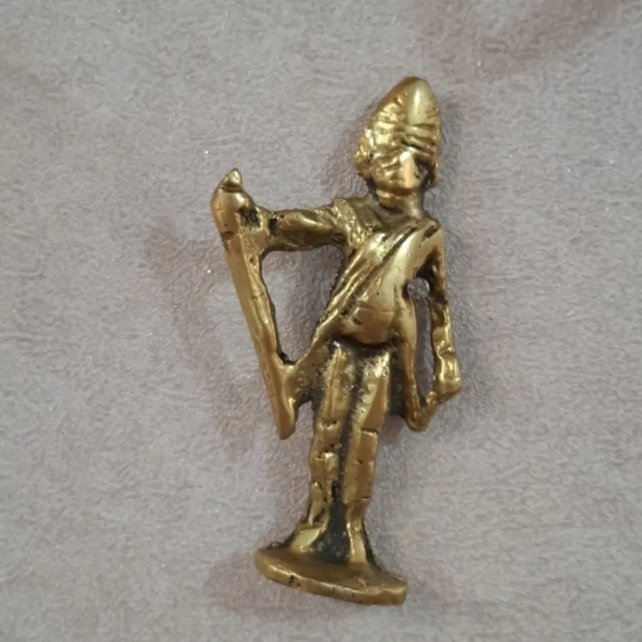 مجسمه برنزی  شوالیه