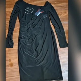 پیراهن پرادا اورجینال