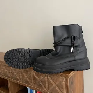 نیم بوت