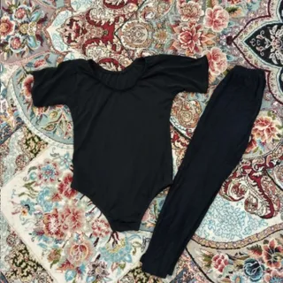 2عدد لباس ژیمناستیک