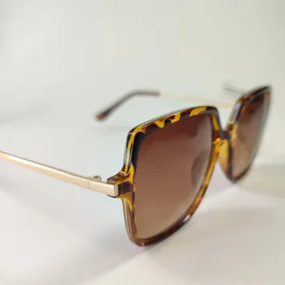 عینک آفتابی پلنگی
