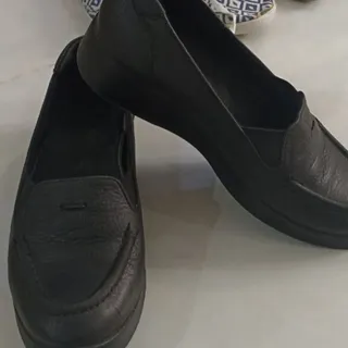 کفش چرم طبی