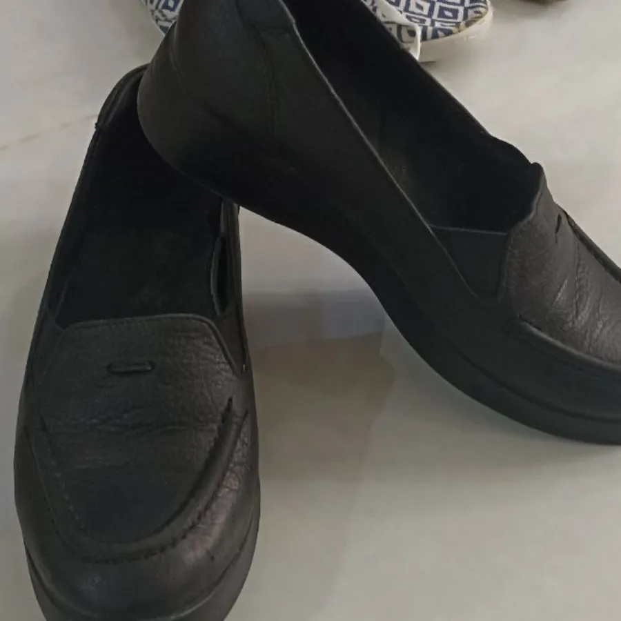 کفش چرم طبی