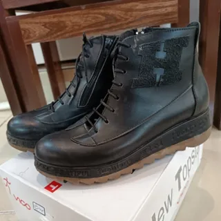 نیم بوت مشکی زیباااا