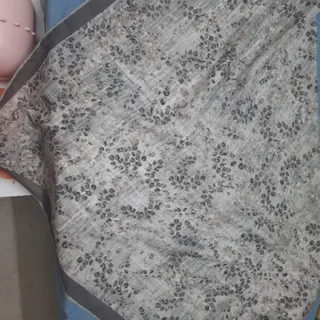 روسری دور دست دوز