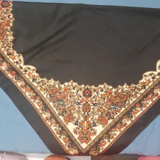 روسری ساتن