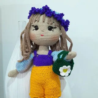 عروسک دست بافت
