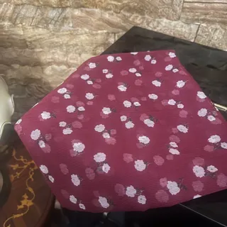 شال و روسری گلدار