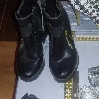 نیم بوت