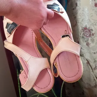 صندل با ارسال 200