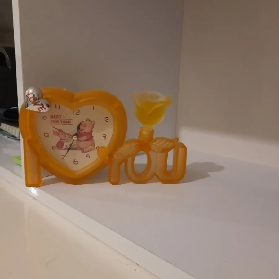 ساعت رومیزی  با جا عطری