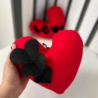 قلب آویزی