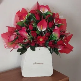 باکس گل مصنوعی