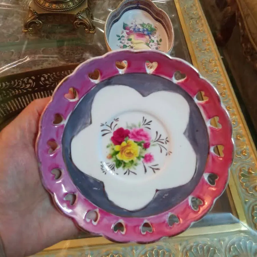 دیوارکوب لاکی قدیمی