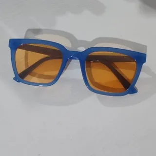 عینک آفتابی
