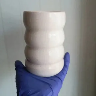 گلدان سفید