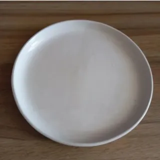 زیر گلدانی