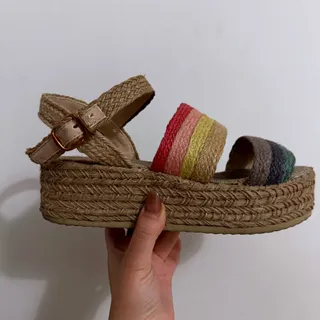 صندل کنفی