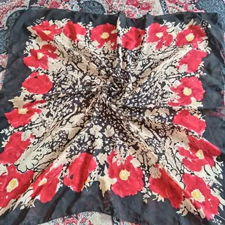 روسری حریر
