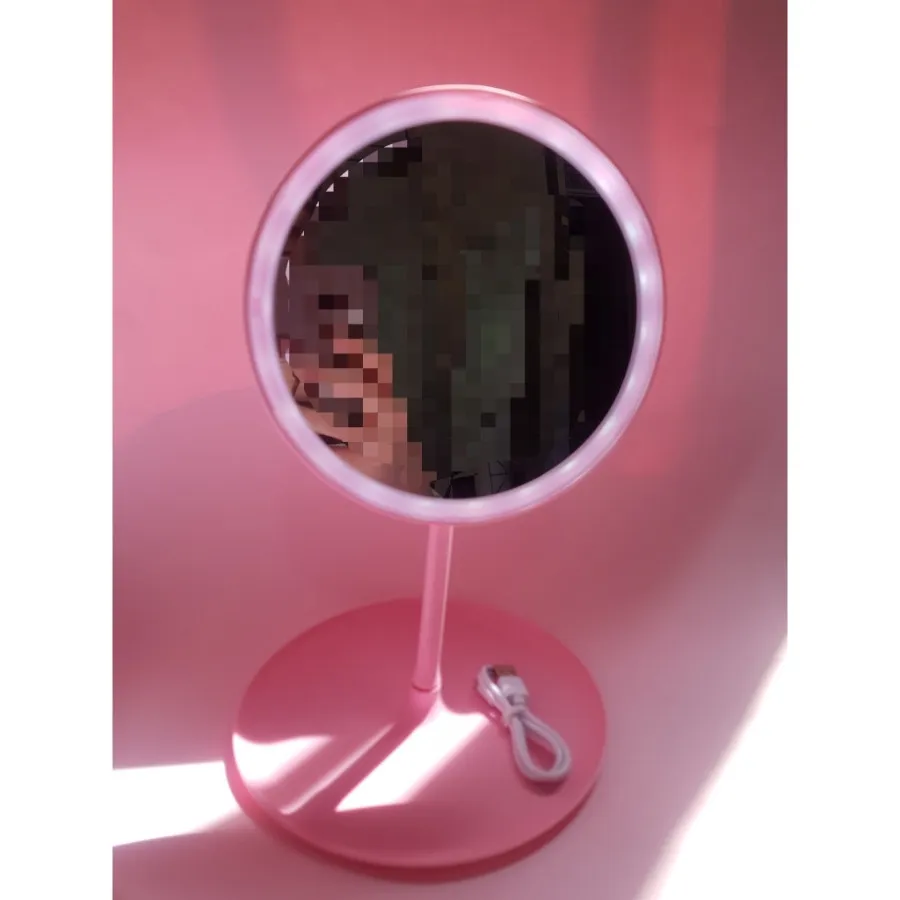 آینه ی چراغ دار