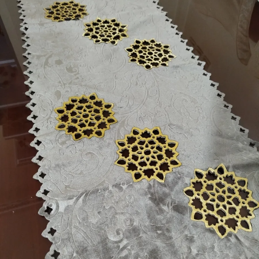 رومیزی سه تکه
