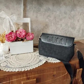 کیف شونه ای