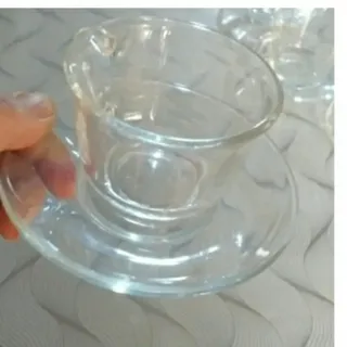 فنجان و نعلبکی فرانسه