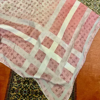 روسری مربع