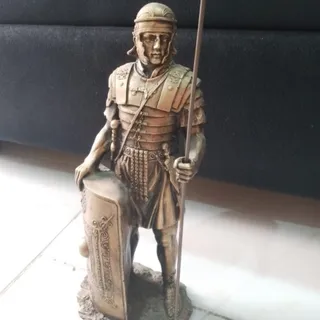 مجسمه سرباز