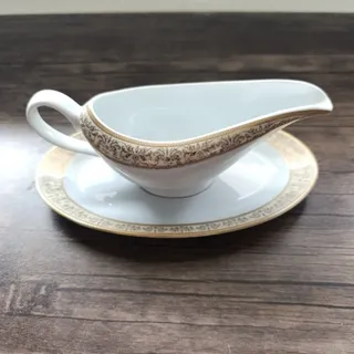 سس خوری لب طلا