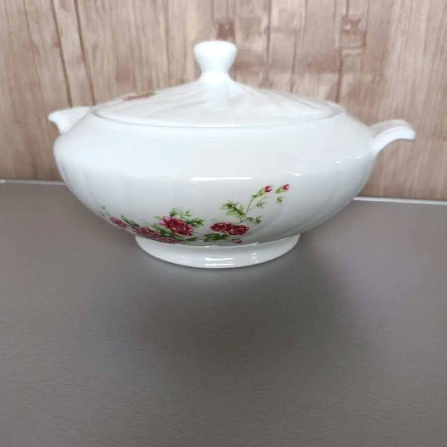 سوپ خوری گلسرخی عتیقه