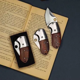 چاقو نقلی دخترونه