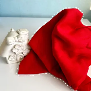 شال سرخ ساده